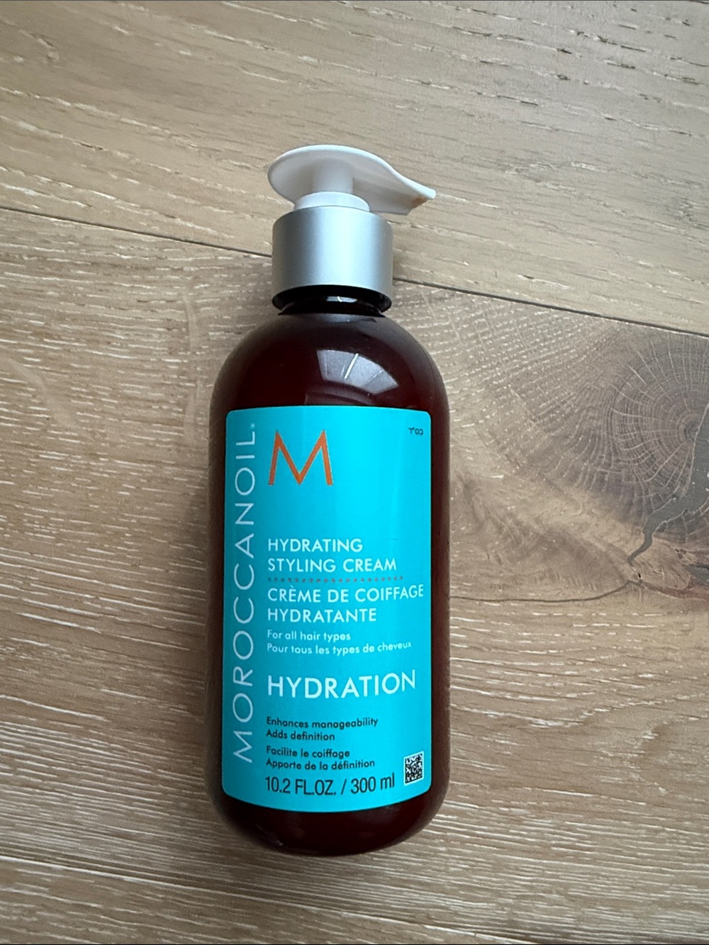 Moroccanoil Hydrating Styling Cream - Turquoise & White Bottle